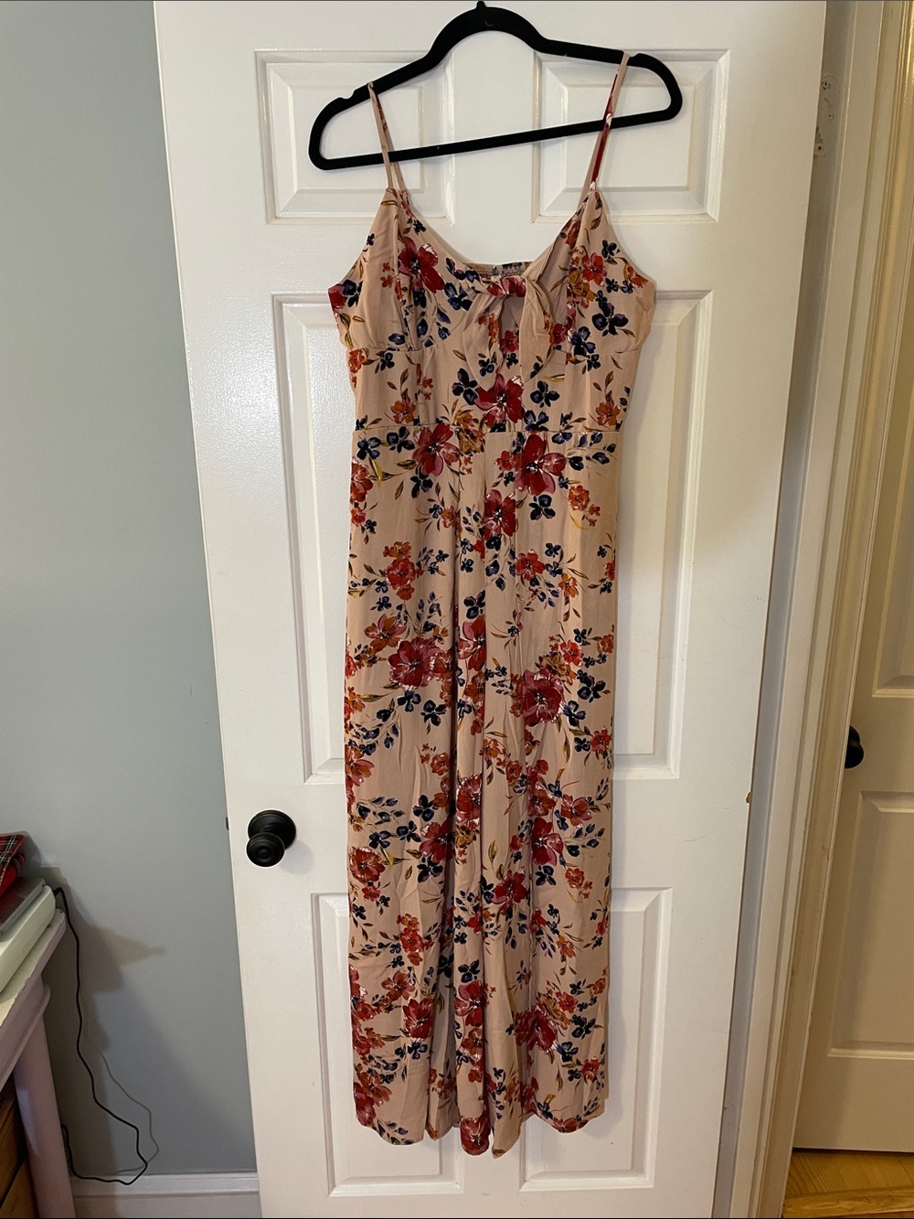 Xhilaration Beige Floral Romper nwt large